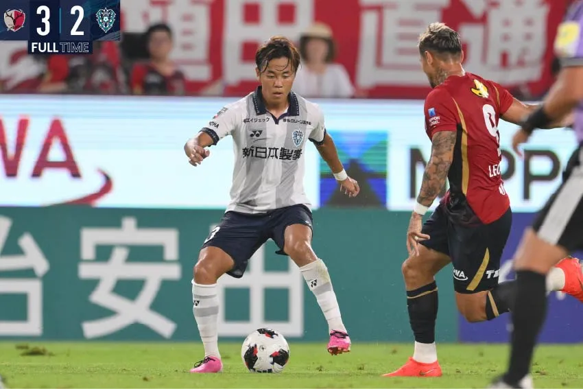 Avispa Fukuoka banner